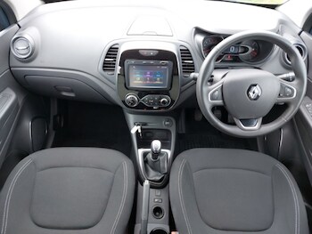 Used Renault Captur 2018 for sale - 78580670: Photo