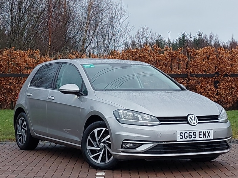 Used Volkswagen Golf 2019 for sale - 77644378: Photo 1