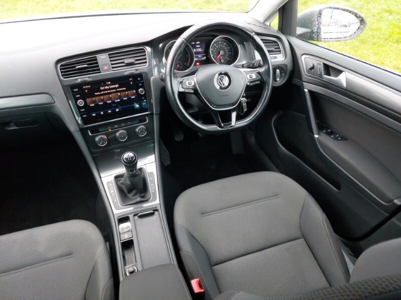 Used Volkswagen Golf 2019 for sale - 77644378: Photo 10