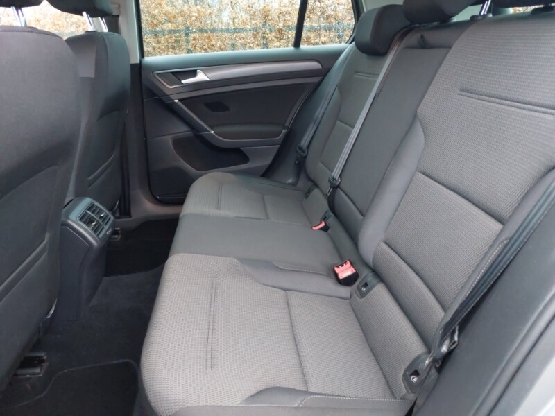 Used Volkswagen Golf 2019 for sale - 77644378: Photo 6