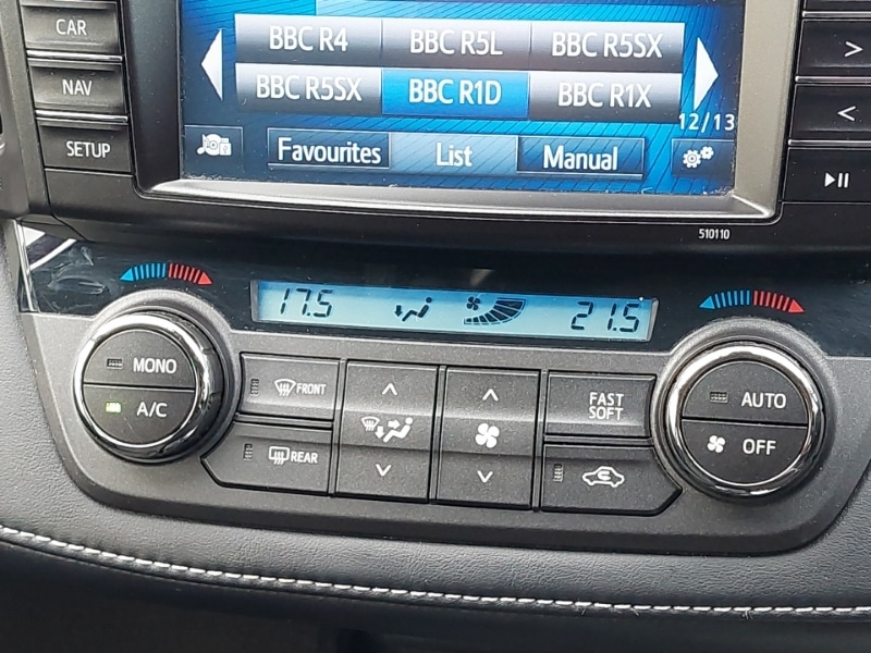 Used Toyota RAV4 2017 for sale - 77695031: Photo 16