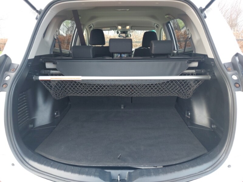 Used Toyota RAV4 2017 for sale - 77695031: Photo 8