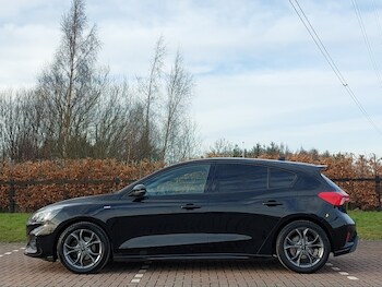 Used Ford Focus 2020 for sale - 77585214: Photo