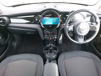 Used MINI Hatch 2023 for sale - 78642710: Photo