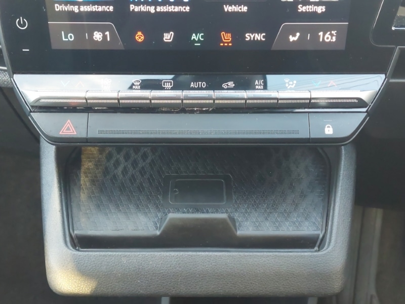 Used Renault Megane E Tech 2024 for sale - 77682318: Photo 17