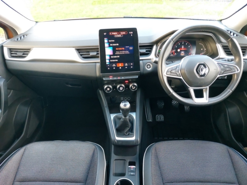 Used Renault Captur 2020 for sale - 76403623: Photo 2