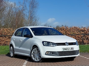 Used Volkswagen Polo 2015 for sale - 78085332: Photo