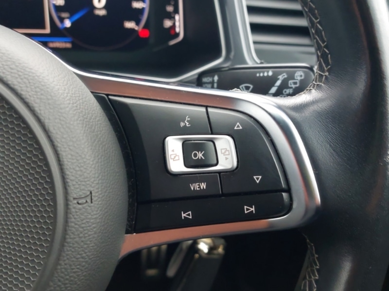 Used Volkswagen T-Roc 2021 for sale - 77467111: Photo 12