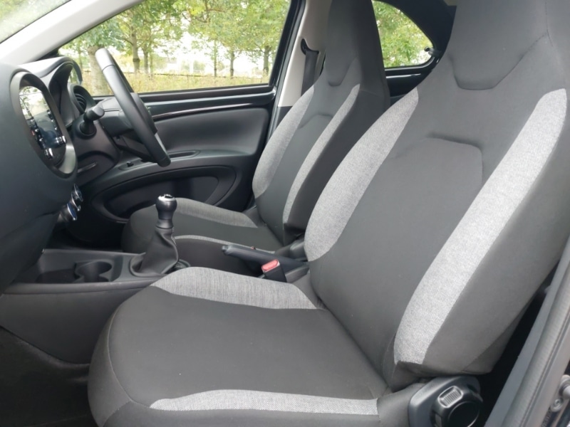 Used Toyota Aygo X 2023 for sale - 76145324: Photo 5