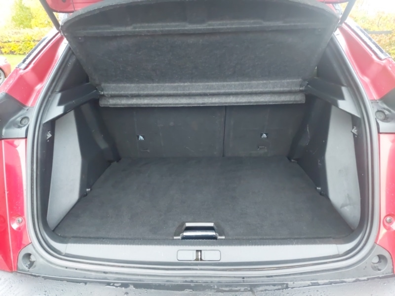 Used Peugeot 2008 2020 for sale - 76450728: Photo 8