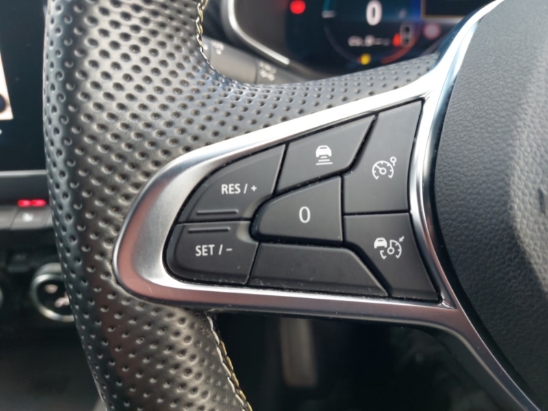 Used Renault Arkana 2023 for sale - 77548935: Photo 16