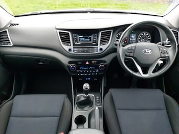 Used Hyundai TUCSON 2018 for sale - 76613918: Photo