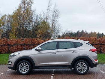 Used Hyundai TUCSON 2018 for sale - 76613918: Photo