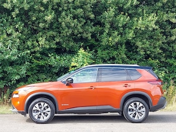 Used Nissan X-Trail 2023 for sale - 79561809: Photo