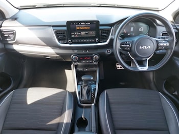 Used Kia Stonic 2024 for sale - 78816154: Photo