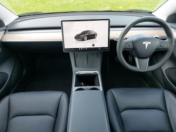 Used Tesla Model 3 2023 for sale - 78803699: Photo