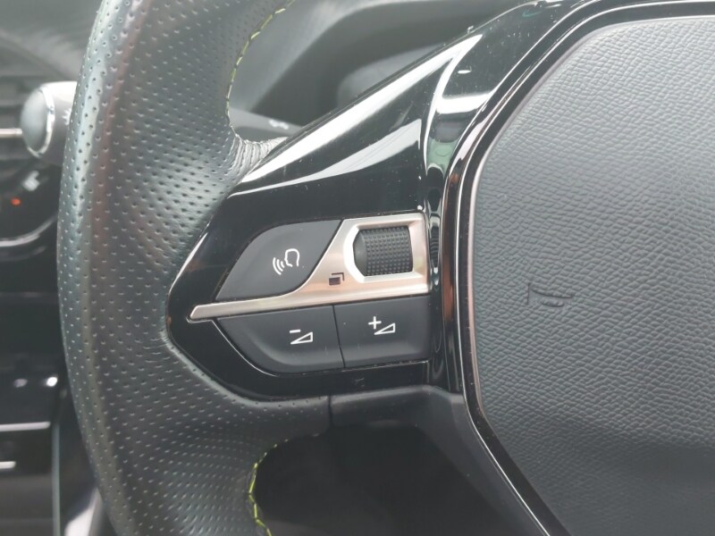 Used Peugeot 2008 2021 for sale - 76543762: Photo 16