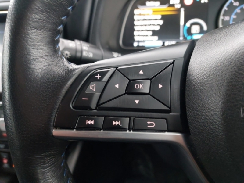 Used Nissan Leaf 2022 for sale - 77150231: Photo 14