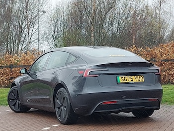 Used Tesla Model 3 2025 for sale - 78079643: Photo