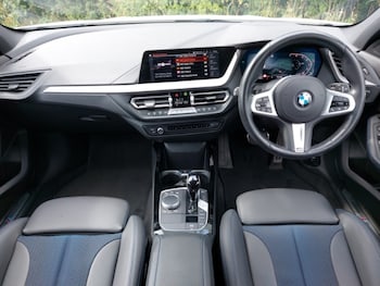 Used BMW 1 Series 2022 for sale - 79433221: Photo