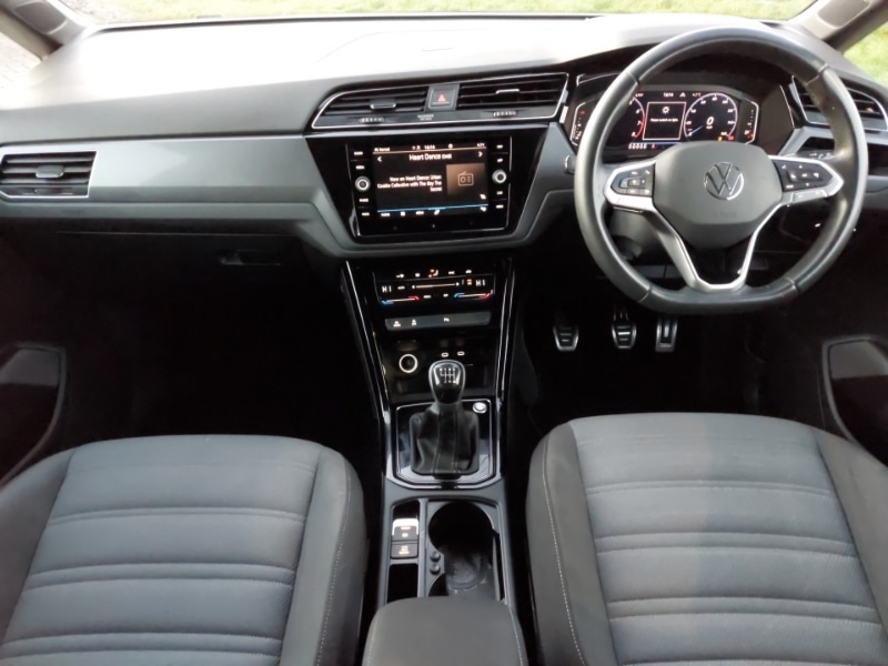 Used Volkswagen Touran 2022 for sale - 77189718: Photo 2