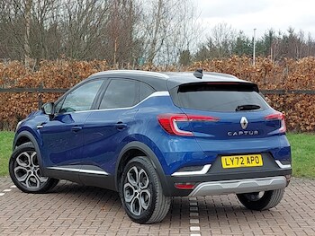 Used Renault Captur 2022 for sale - 77881839: Photo