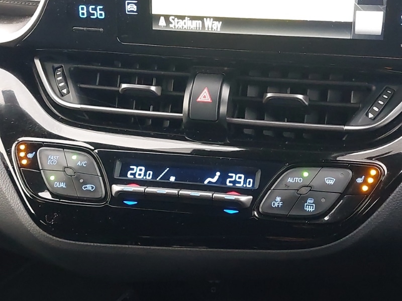 Used Toyota C-HR 2019 for sale - 76566867: Photo 16