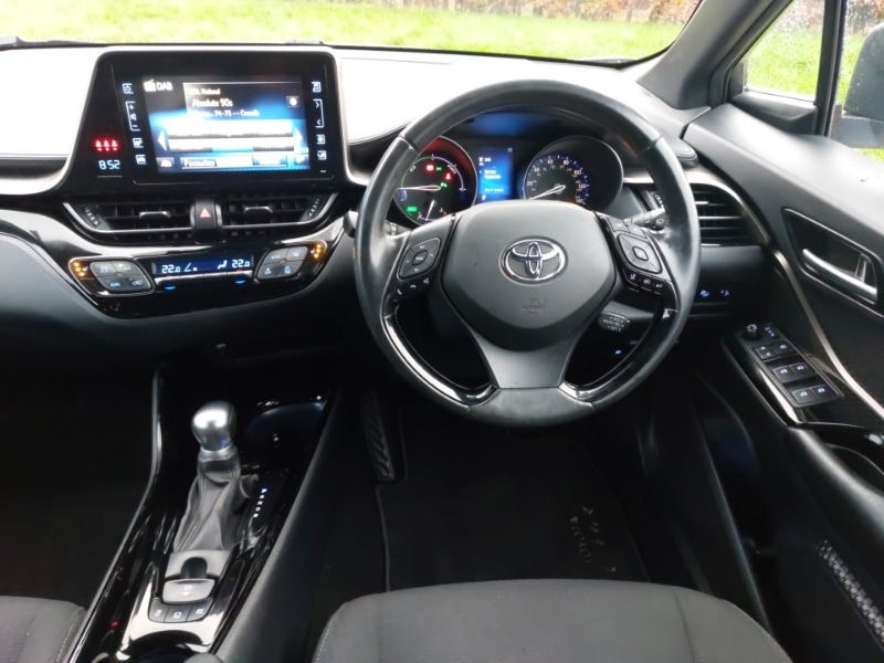 Used Toyota C-HR 2019 for sale - 76566867: Photo 7