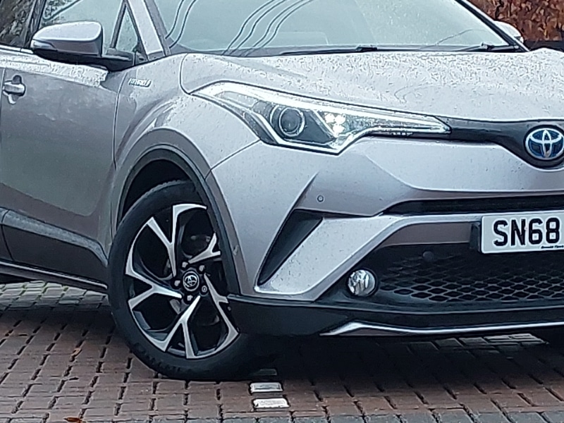 Used Toyota C-HR 2019 for sale - 76566867: Photo 9