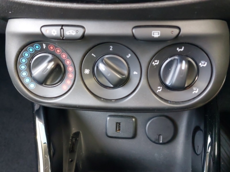 Used Vauxhall ADAM 2019 for sale - 77690183: Photo 17