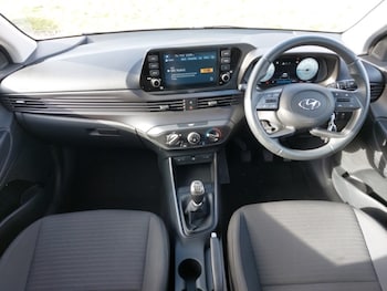 Used Hyundai i20 2021 for sale - 77605568: Photo