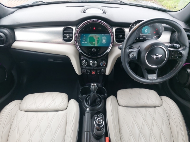 Used MINI Hatch 2021 for sale - 76708117: Photo 2