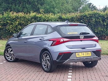Used Hyundai i20 2024 for sale - 79056228: Photo