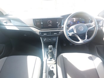 Used Volkswagen Taigo 2023 for sale - 79324271: Photo