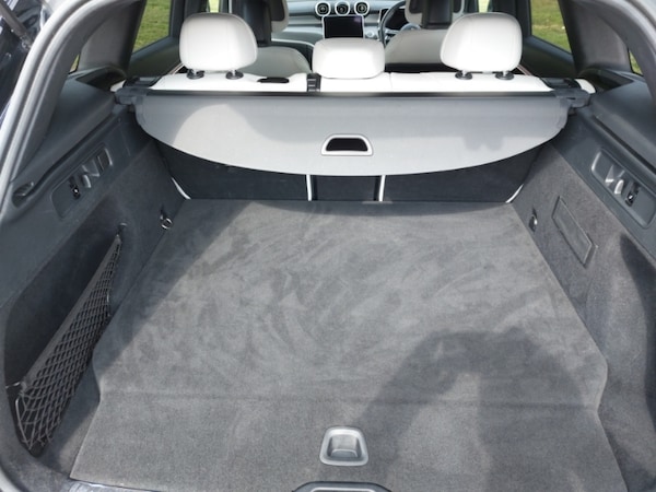 Used Mercedes-Benz GLC 2023 for sale - 75668940: Photo 8
