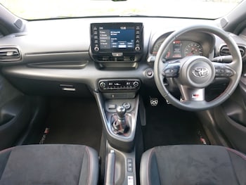 Used Toyota Yaris 2021 for sale - 78225089: Photo