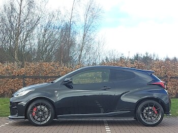 Used Toyota Yaris 2021 for sale - 78225089: Photo