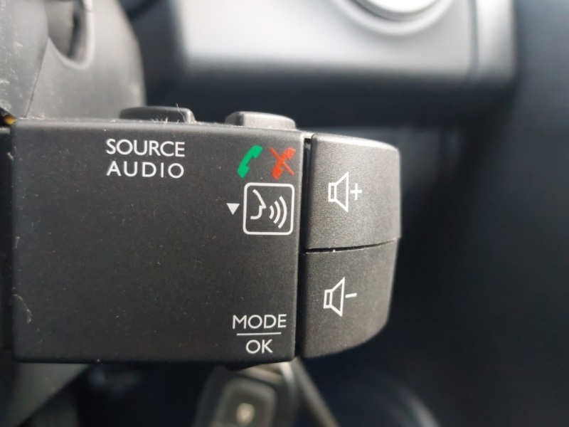 Used Dacia Sandero 2018 for sale - 76648538: Photo 12