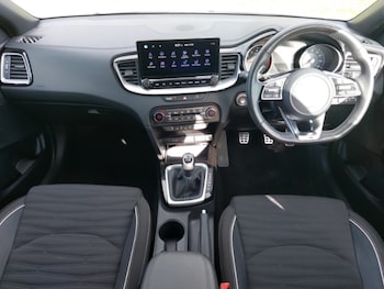 Used Kia Ceed 2023 for sale - 78523065: Photo
