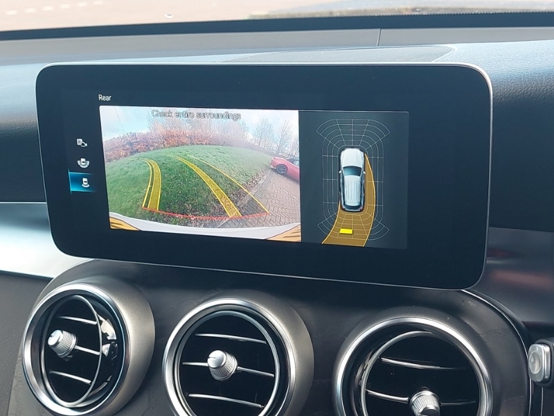 Used Mercedes-Benz GLC 2019 for sale - 76602407: Photo 14