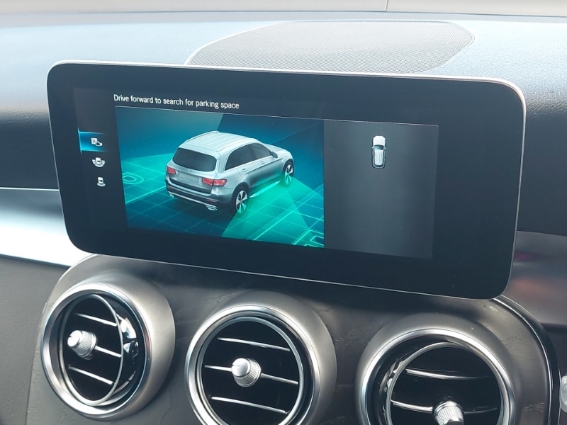 Used Mercedes-Benz GLC 2019 for sale - 76602407: Photo 18