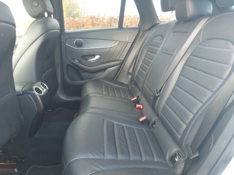 Used Mercedes-Benz GLC 2019 for sale - 76602407: Photo 6