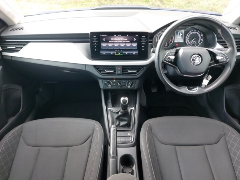 Used Skoda Kamiq 2022 for sale - 76392960: Photo 2