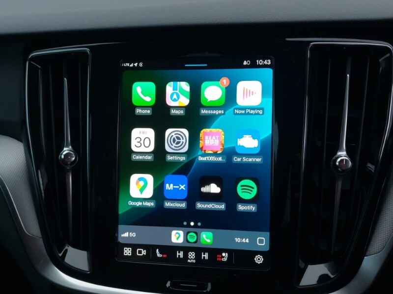 Used Volvo V60 2025 for sale - 77405369: Photo 17