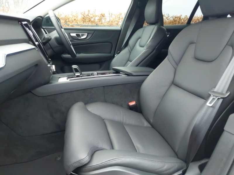 Used Volvo V60 2025 for sale - 77405369: Photo 5