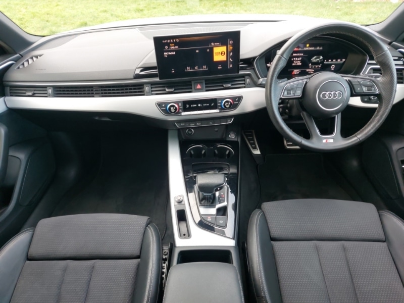 Used Audi A4 2022 for sale - 77265647: Photo 2