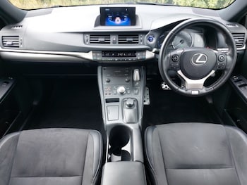 Used Lexus CT 2019 for sale - 79298938: Photo