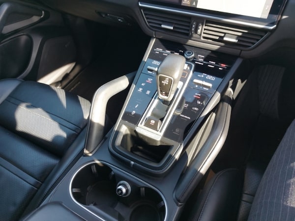 Used Porsche Cayenne 2019 for sale - 75695379: Photo 16
