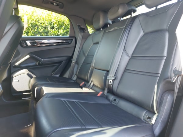 Used Porsche Cayenne 2019 for sale - 75695379: Photo 6