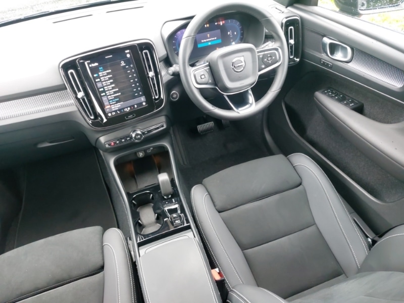 Used Volvo XC40 2025 for sale - 76145250: Photo 10